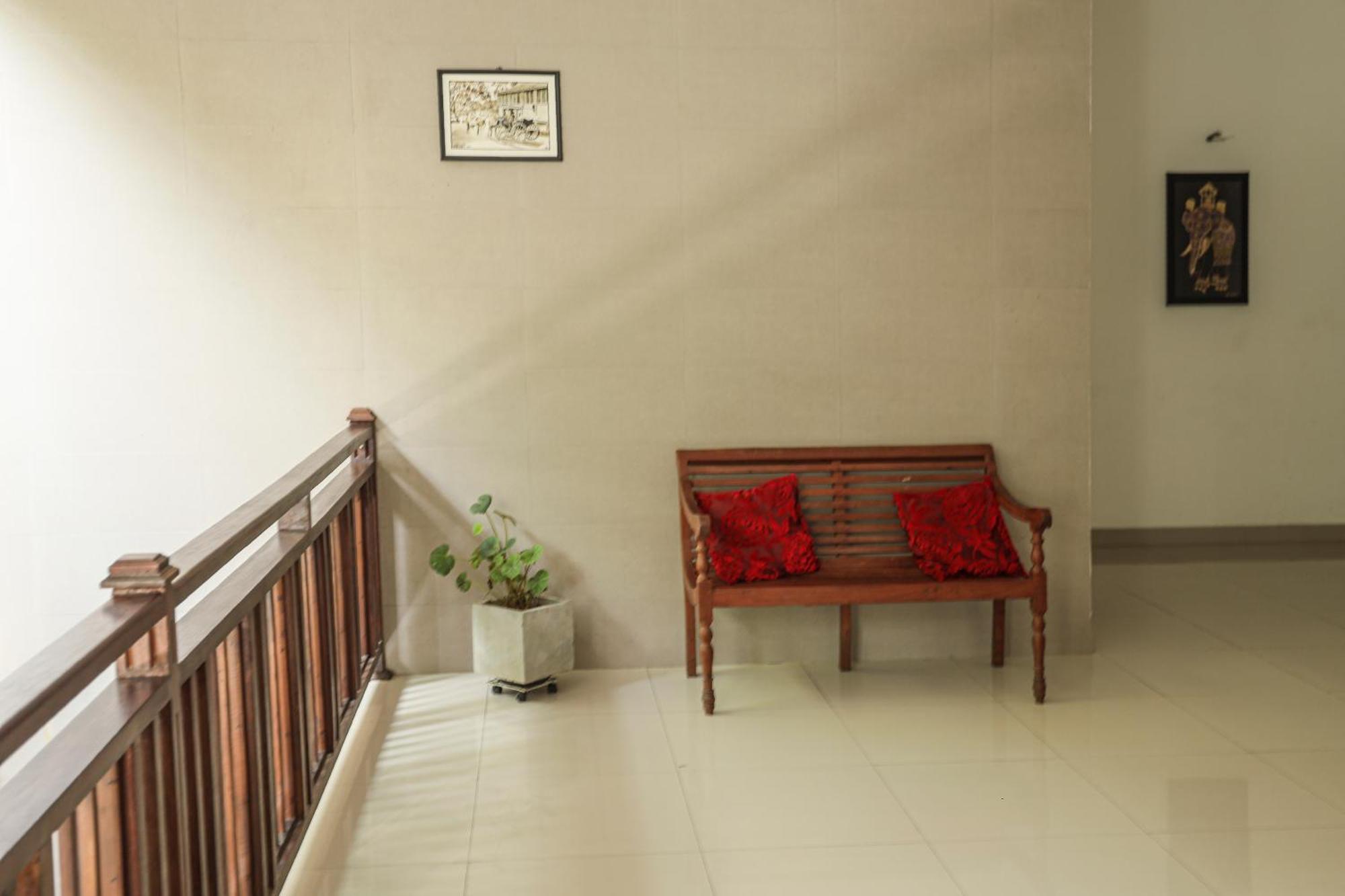 Kandy Rivers Edge Nature Resort Exterior foto